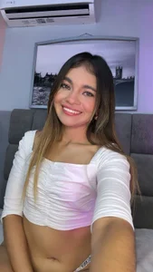 selene_tylor_ I wish you a good start to the week Pic 2