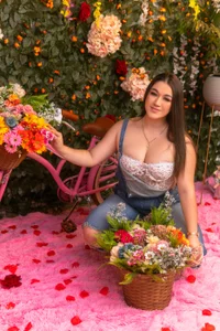 Ariannaa_Suarez1 Just a rose to decorate ur garden of love ❤️🥰🥰 Kuva