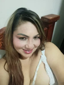 Mechi-Dirty Public Pic 3