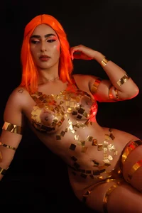 lorrayne_: the queen ( 7 фото)