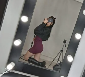 ChloeJohnsoonのPublicの 4枚の写真