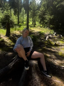 therealevasin forest session Pic 6