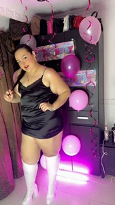 emma_hoot1 my happy birthday 🎁🎈❤️ Pic 2