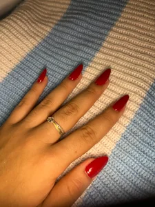 ada_belucci neails 🥰 Pic 4