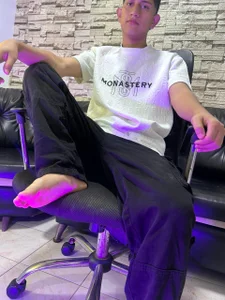 milox_castro Public Gambar 3