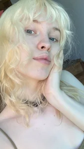 HannahHollis kiiiiiss Pic 2