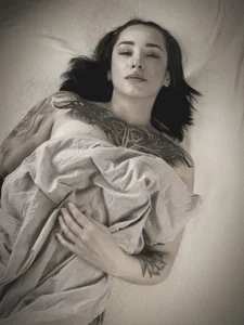 EvaCanton Tenderness morning Pic 8