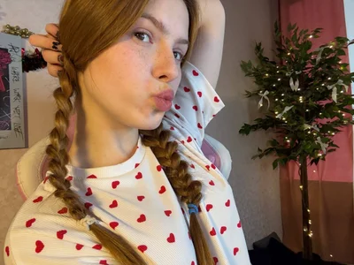 Cute pajamas and pigtails od Diana_Brooks  snímek