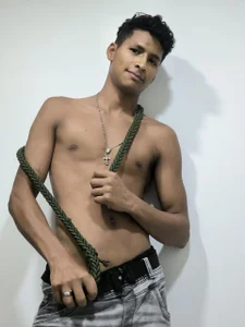 DominicObrait Sexy Boy Pic 5