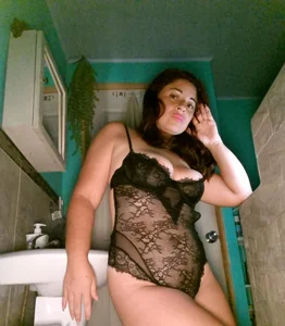 Ann1583's Jugando Sex Photo 3