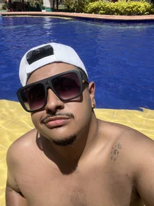 mateocollins1Pool Day 💦图片 3