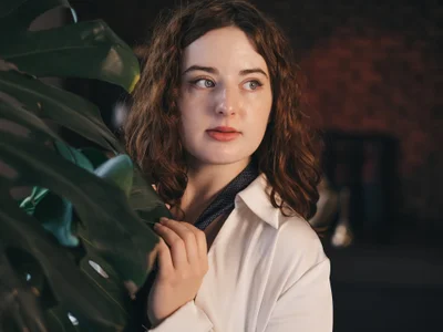 AnnTerry_ Your playful secretary... Pic 8