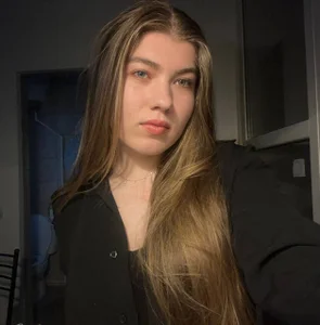 PolinaBlond Public Pic 3