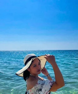 CorrineGrounds Public รูป  2