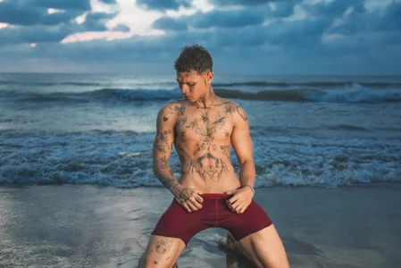 john_mystic beach day Pic 9