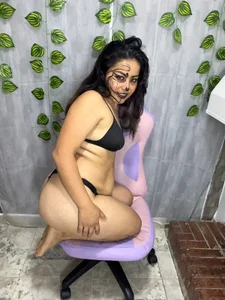 amara_leoncm Public Pic