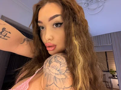 SashaFererra Sakura Vibes🌸 Εικόνα 3