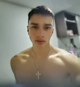 theo-stone Public Immagine  4