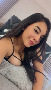 AmyTorres_ kullanıcısının I'm ready to bounce my tits in your face / estoy lista para rebotar mis tetas en tu cara albümü -  2 fotoğraf