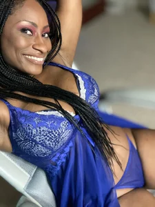 wynterheat Wynter: Lingerie “Sapphires Desire” Pic 6