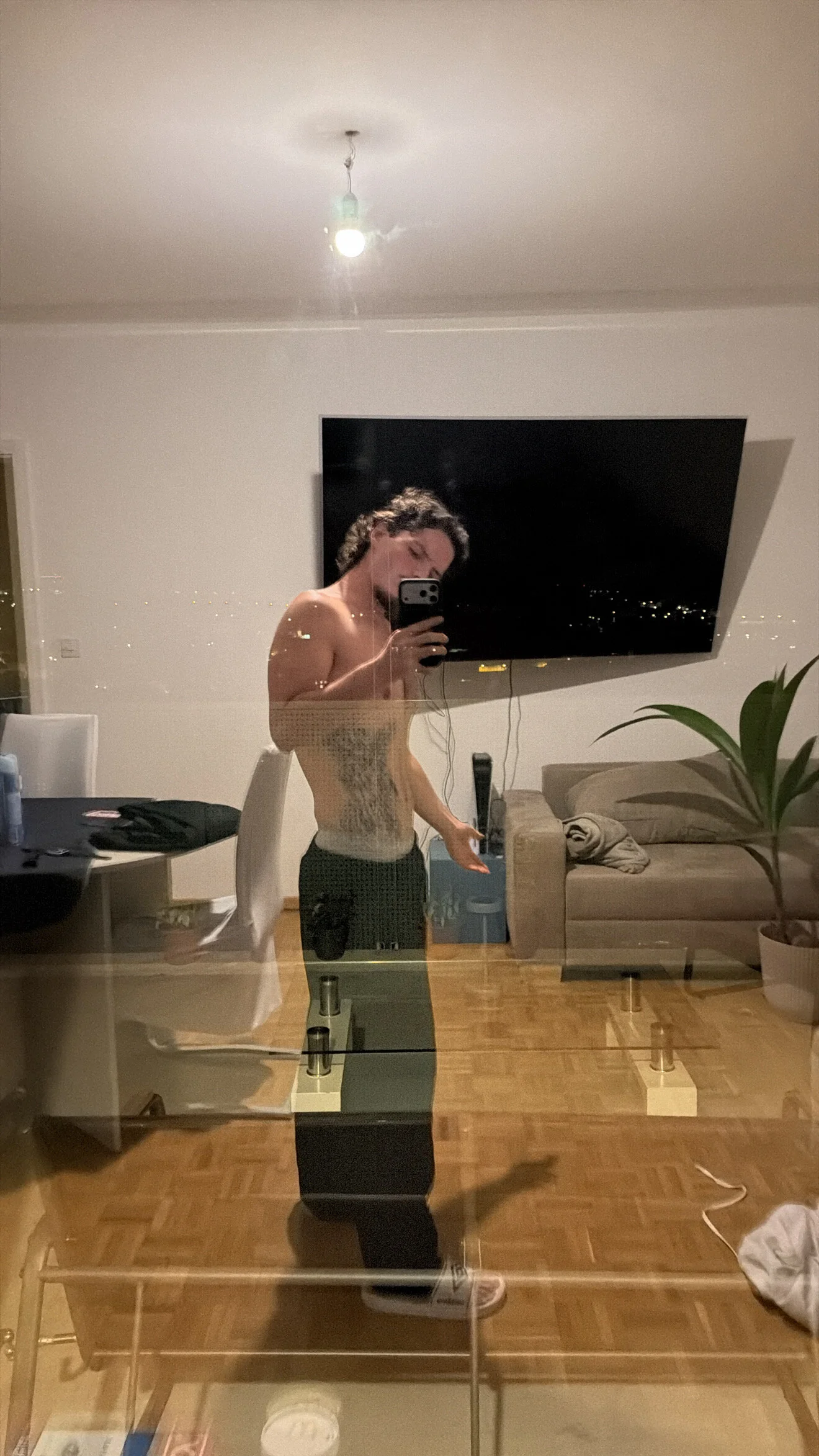 onlywhiteのPublicの 2枚の写真