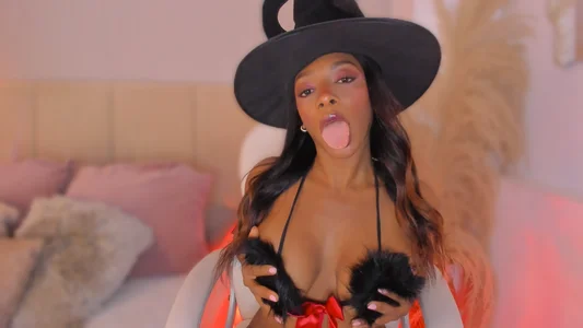 aprilebony_ 🎃slutty and horny witch🐈‍⬛ зображення 4