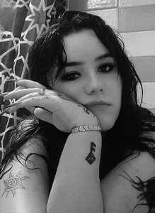 Veta_Stevensonn Public Pic 6