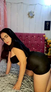 MarianFadel Do you want to be with me for a moment 😈 Immagine 