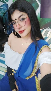 lakshmiraniiiのMe♥の 2枚の写真