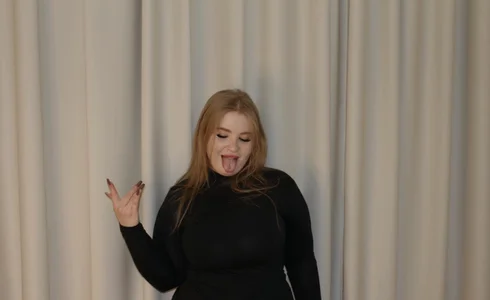 Amy_Sky_ smile with me Foto