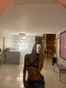 Maddy__s1 Public Pic 4