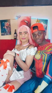 blackWhite_hot3wqwq2图片