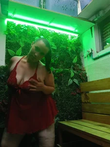 Alice_Jovovich69 Public Foto 3