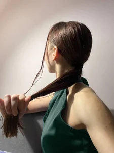 PetraHambelton Jade glow 💚 Pic 4