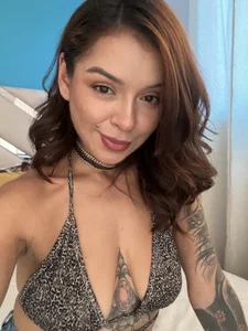 Selena_G69 I capture up to 4 selfies a day in the month of September! Foto 9