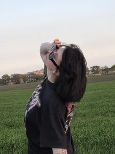 Miki_Kivi 🖤 Immagine  5