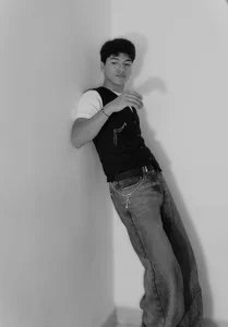 Maximiliano_Khalilblanco y negro/black and white图片 3