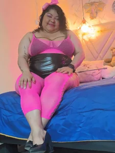sexy cute pamela