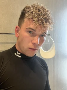 NickyGold_Official Me Pic 2