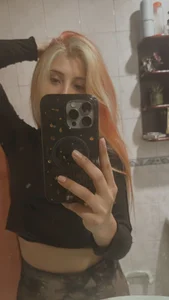 Public de cuteweed420  6 photos