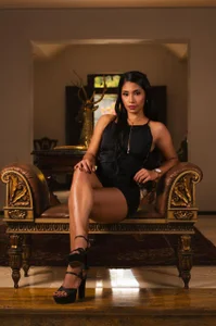 Anna_risse Elegance Foto 2