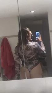 ladychat69 🤸‍♀️ Pic 3