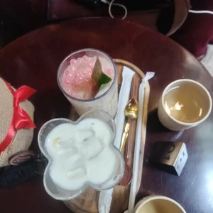 chichlasuongのKtの 2枚の写真