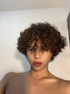 Curlsy24 Public Kuva