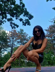 Lissabeta Sexy leather Immagine  5