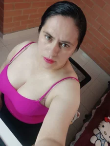 Paula__111 pau Pic 3