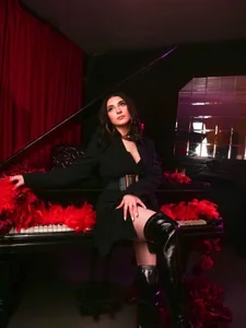 Taste_Jennyy dark зображення