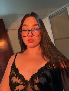 Ayha_khalaf bright slika 3