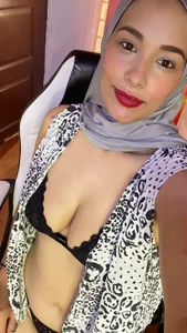 ShanaJamilHow wonderful life is when you are with me 😍图片 3