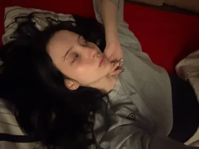 LianaSchweppes Hot Pic
